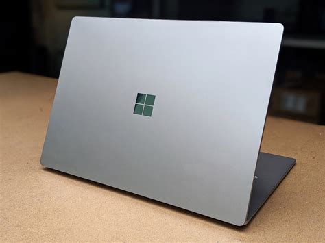 Download Microsoft Surface Laptop